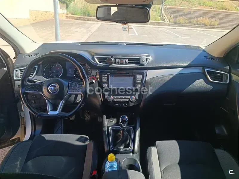 Usado Nissan Qashqai N-Connecta 115 CV (84 kW) 2017 Blanco SUV