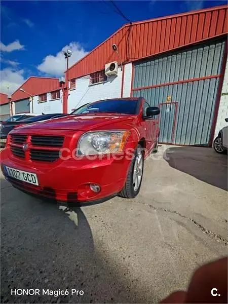 Usado Dodge Caliber SE 140 CV (102 kW) 2008 Rojo Utilitario