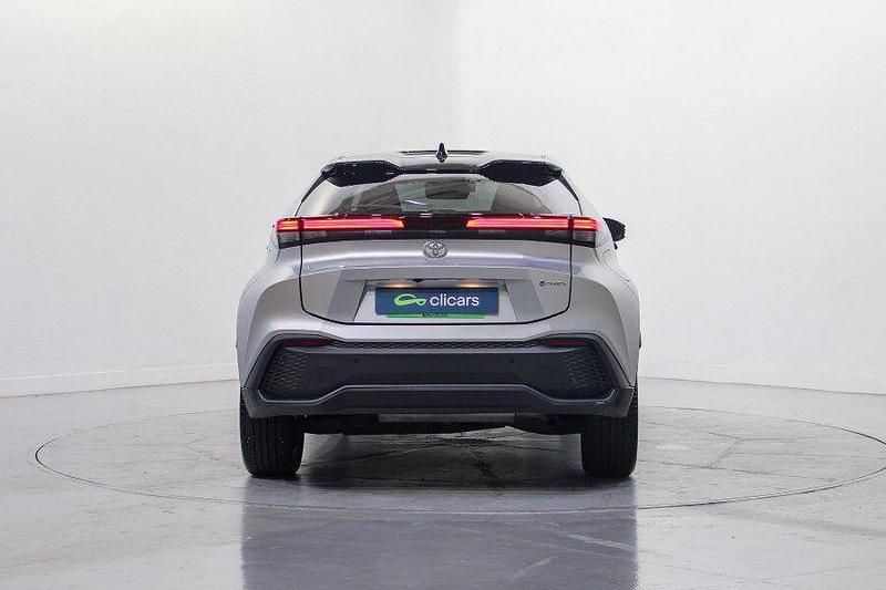 Usado Toyota C-HR Advance 223 CV (164 kW) 2024 Gris SUV