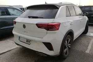Usado VW T-Roc R-line 150 CV (110 kW) 2023 Blanco SUV