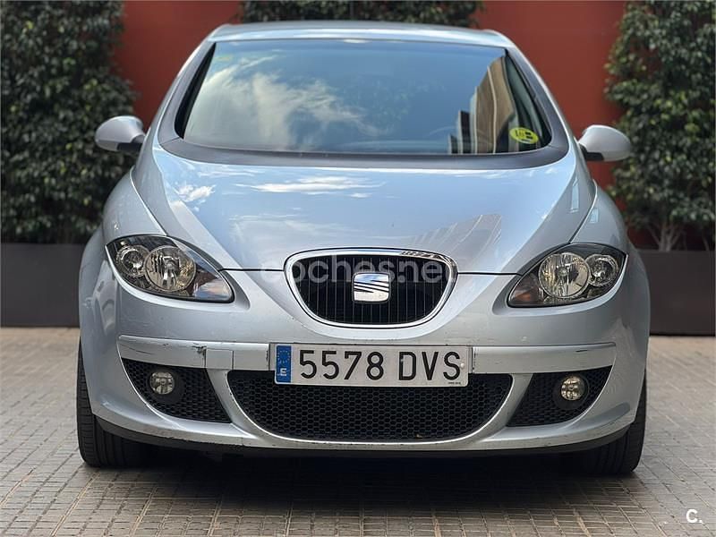 Gris / plata Usado 2006 Seat Altea Stylance Monovolumen | 3300 € (Super precio) - Imagen 1/4