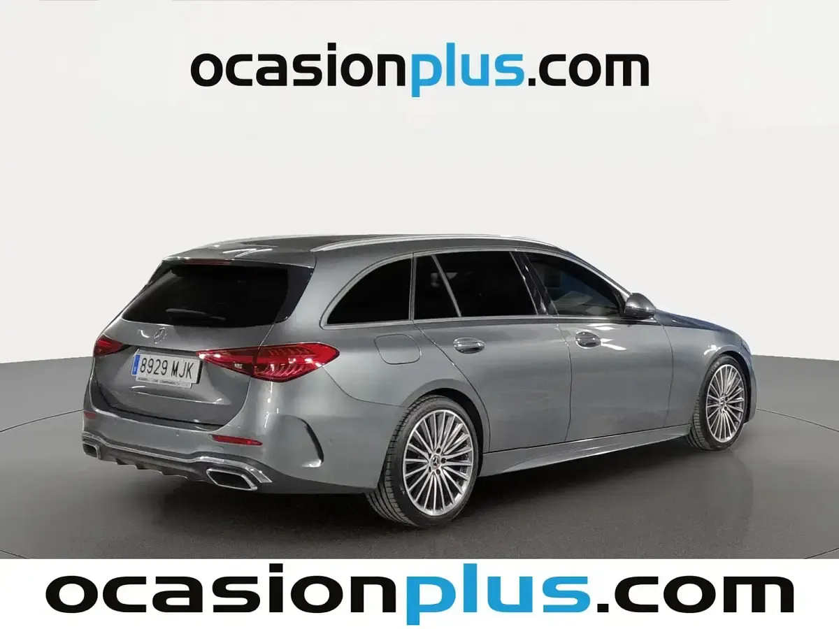 Usado Mercedes 220 200 CV (147 kW) 2023 Gris Familiar