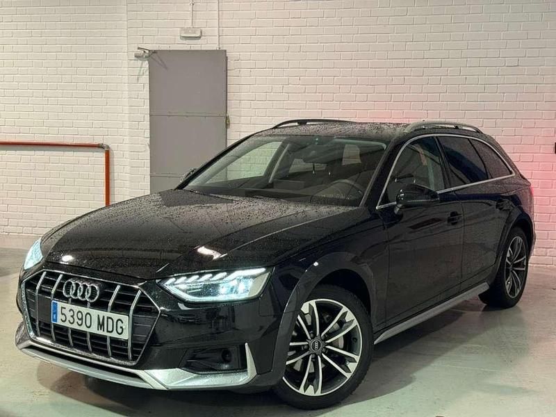 Usado Audi A4 Allroad Sport 204 CV (150 kW) 2023 Negro Familiar