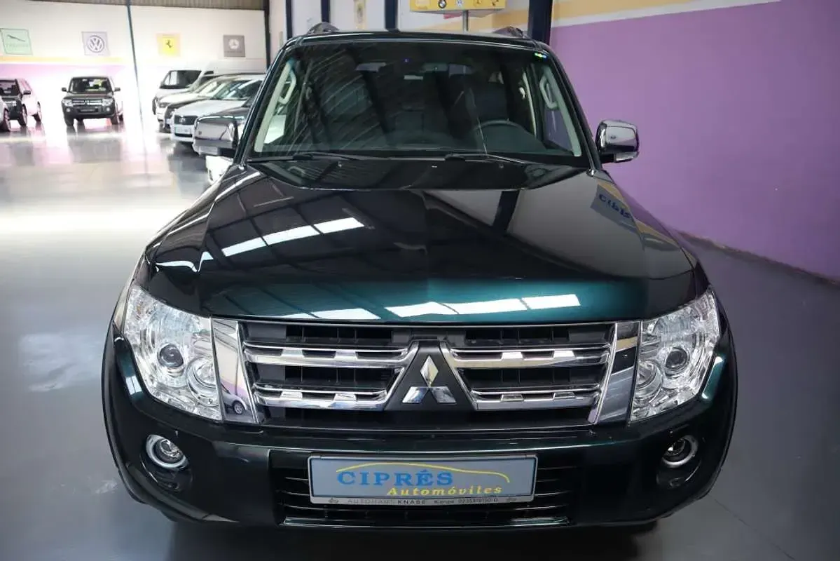 Usado Mitsubishi Montero 200 CV (147 kW) 2014 Verde SUV