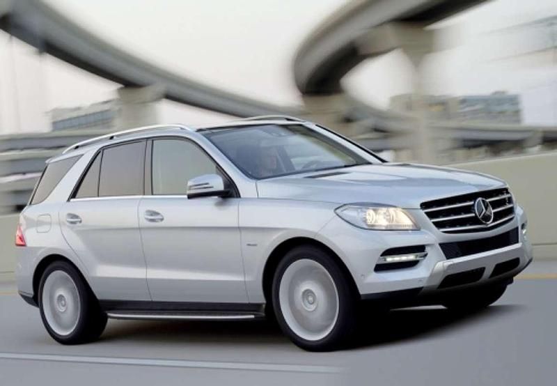 Blanco Usado 2014 Mercedes ML350 SUV | 27.900 € (Un poco caro) - Imagen 1/4