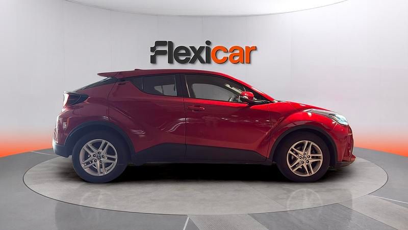 Begagnad Toyota C-HR Advance 122 HK (89 kW) 2022 Röd SUV