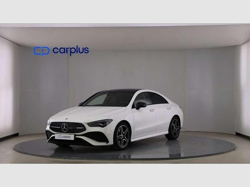 Blanco Usado 2024 Mercedes CLA200 Berlina | 33.990 € (Super precio) - Imagen 1/4