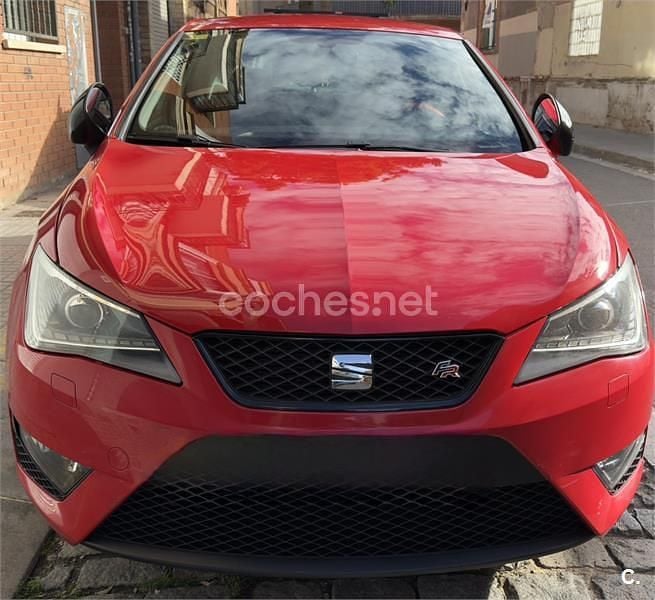 Rojo Usado 2016 Seat Ibiza Crono Berlina | 10.990 € (Precio justo) - Imagen 1/4