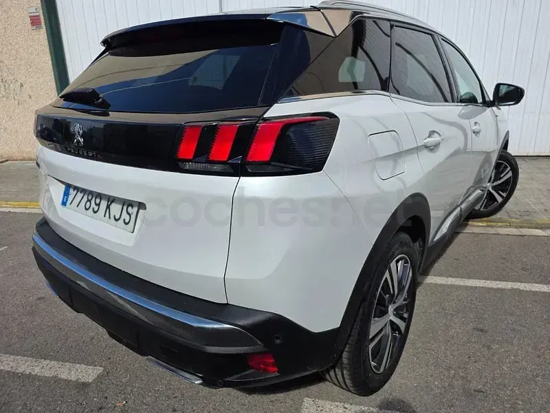 Usado Peugeot 3008 GT-line 130 CV (95 kW) 2018 Blanco SUV