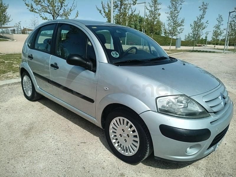 Usado Citroën C3 Exclusive 70 HP (51 kW) 2008 Cinzento Sedan