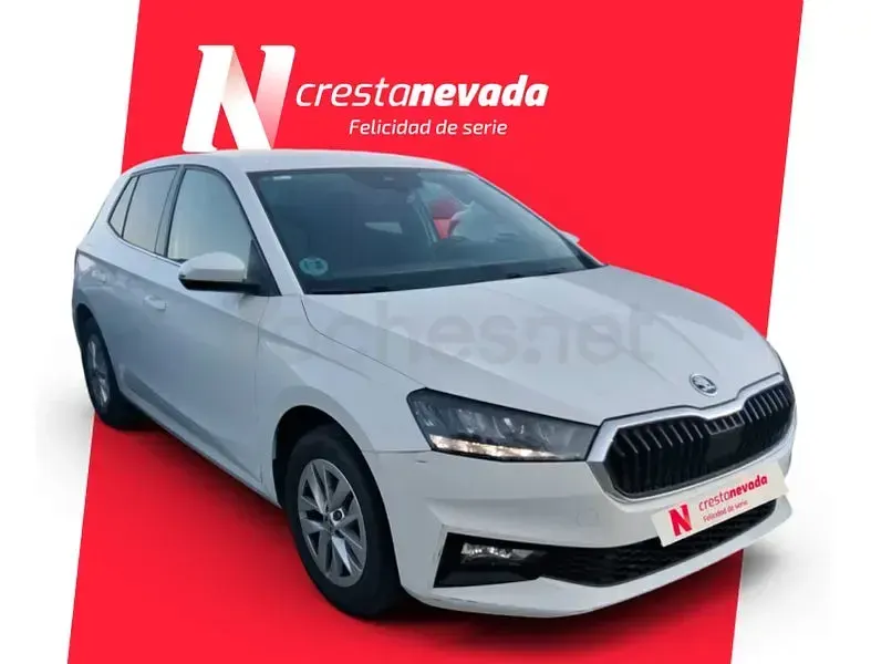 Usado Skoda Fabia Selection 95 CV (69 kW) 2024 Blanco Utilitario