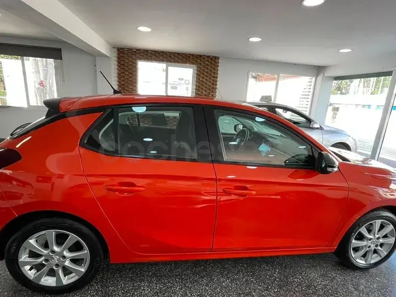 Usado Opel Corsa Expression 85 CV (62 kW) 2023 Naranja Utilitario