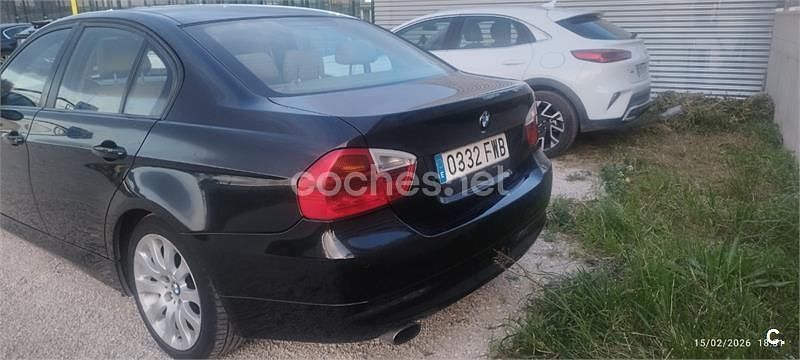 Usado BMW 320 150 CV (110 kW) 2007 Negro Berlina