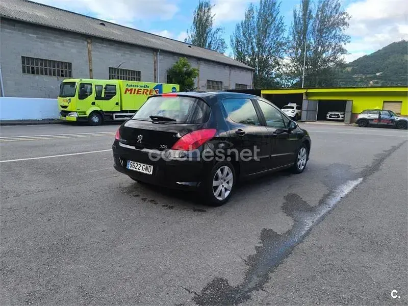 Usado Peugeot 308 Premium 120 CV (88 kW) 2009 Negro Berlina