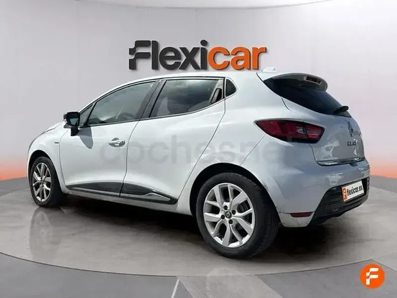 Usado Renault Clio IV LIMITED 90 CV (66 kW) 2018 Blanco Berlina
