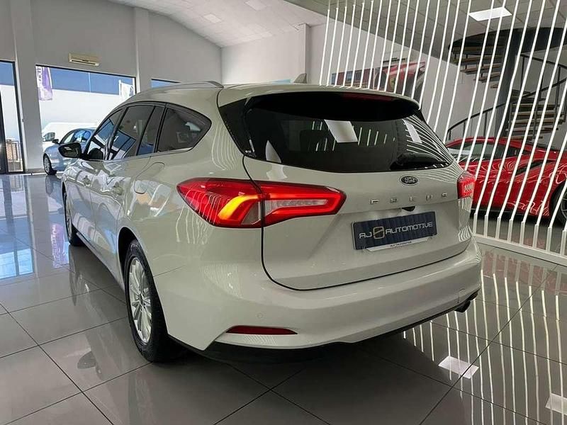 Usado Ford Focus Titanium 120 CV (88 kW) 2020 Blanco Utilitario