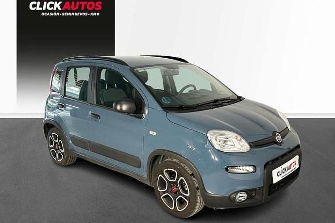 Usado Fiat Panda City Life 70 CV (51 kW) 2022 Negro Utilitario