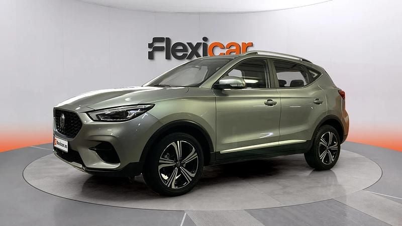 Usado MG ZS Comfort 111 CV (81 kW) 2022 Gris SUV