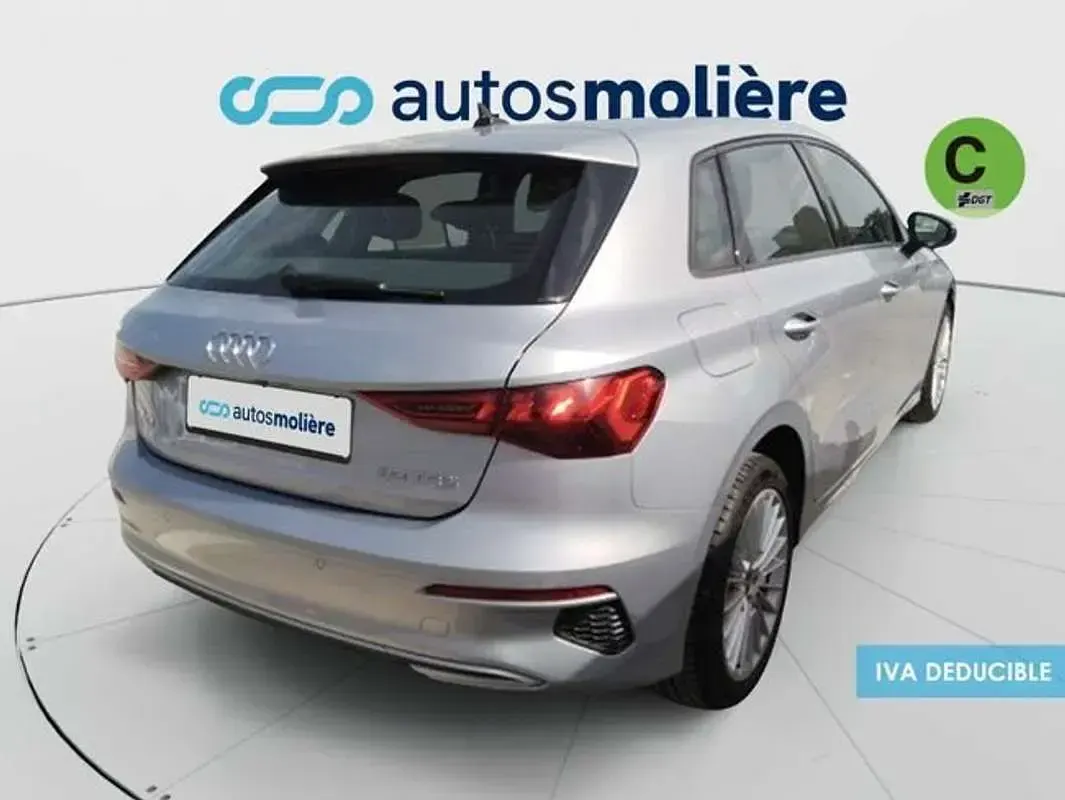 Usado Audi A3 Advanced Plus 110 CV (80 kW) 2022 Gris Berlina