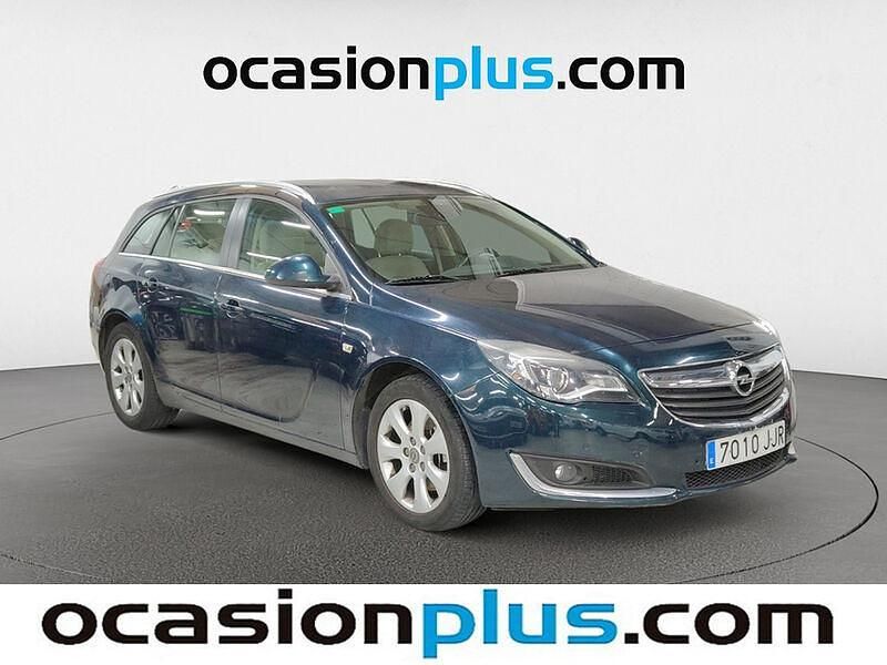 Usado Opel Insignia Selective 140 CV (102 kW) 2015 Azul Familiar