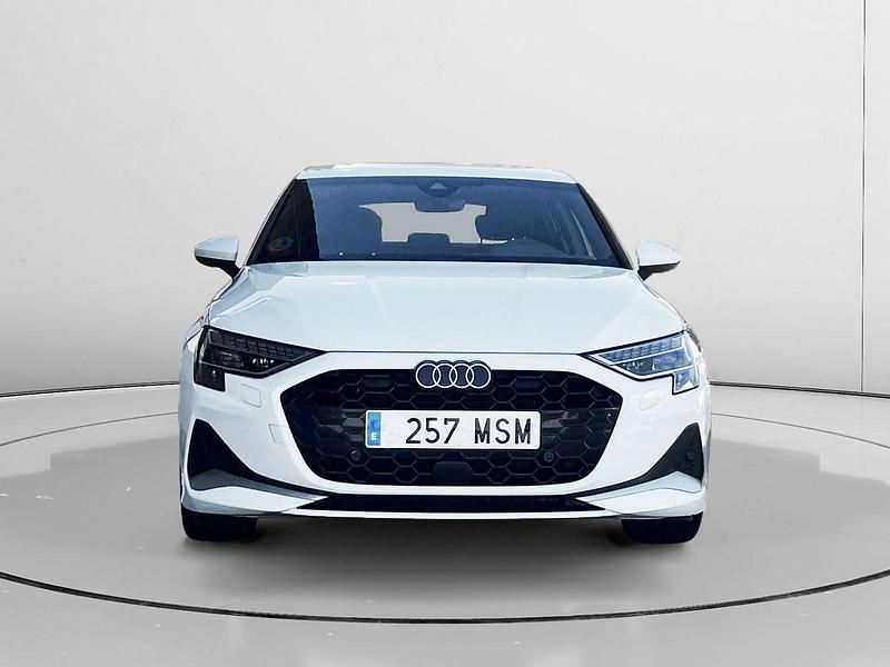 Usado Audi A3 e-tron Advanced 116 CV (85 kW) 2024 Blanco Utilitario