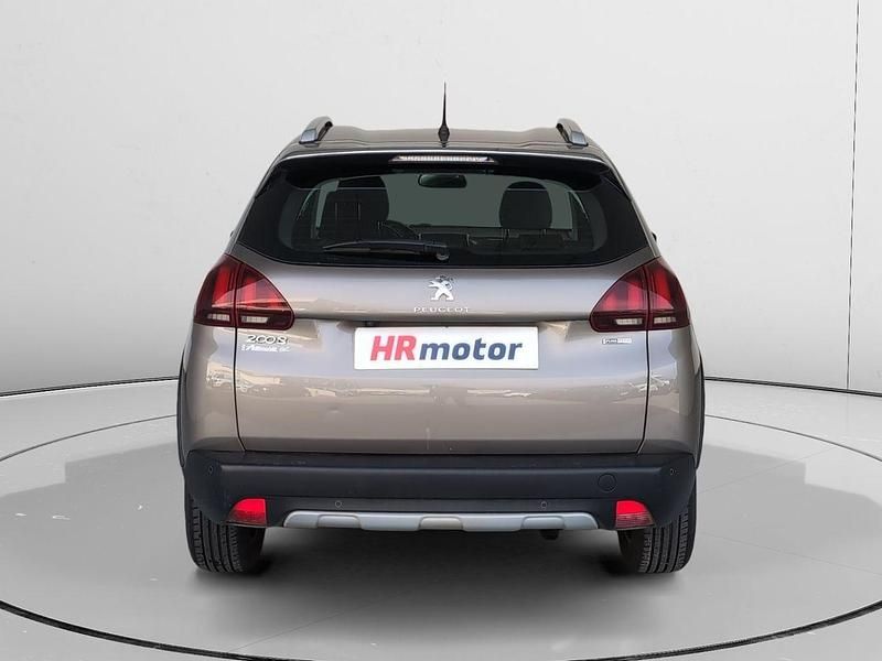 Usado Peugeot 2008 Allure 110 CV (80 kW) 2016 Beige SUV