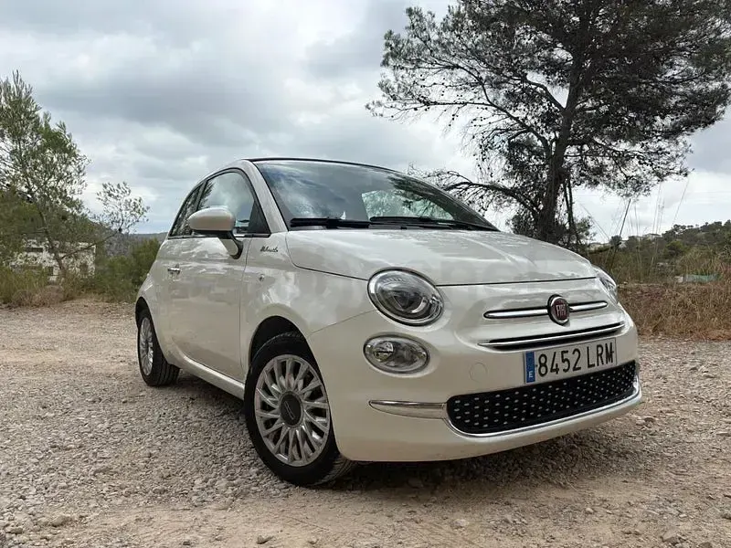 Usado Fiat 500C Dolcevita 70 CV (51 kW) 2021 Blanco Descapotable