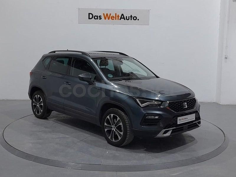 Usado Seat Ateca Style 150 CV (110 kW) 2021 Gris / plata SUV
