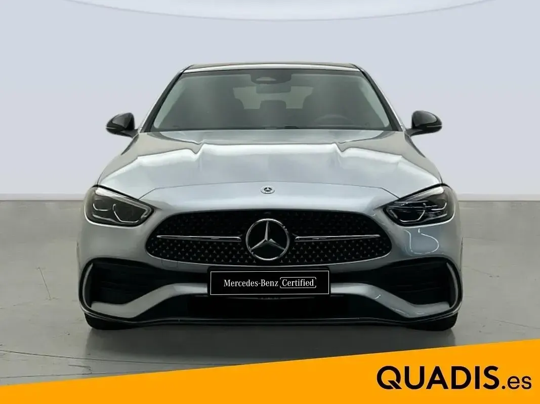 Usado Mercedes C220 197 CV (144 kW) 2025 Gris plata Berlina