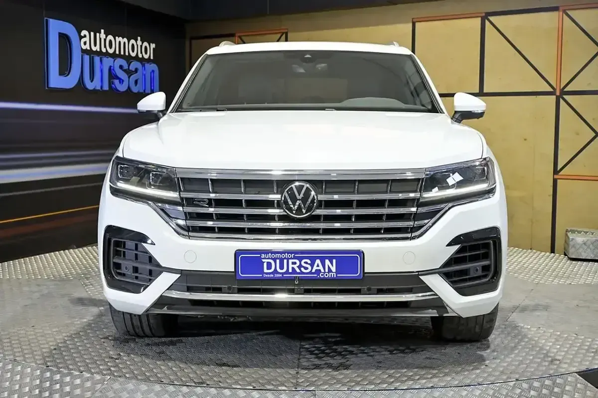 Usado VW Touareg 286 CV (210 kW) 2022 Blanco SUV