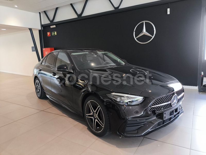 Negro Nuevo 2025 Mercedes C220 Berlina | 52.500 € (Precio justo) - Imagen 1/4