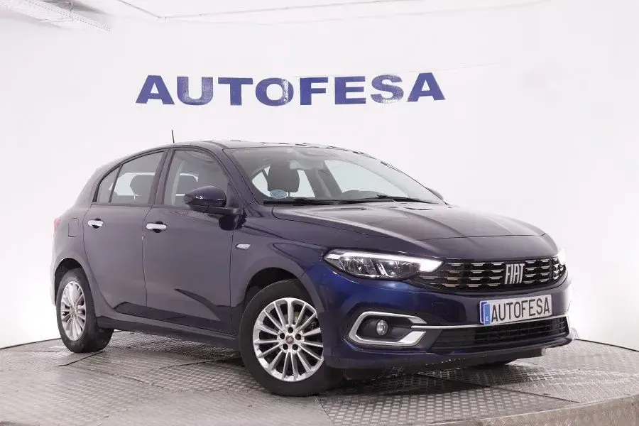 Usado Fiat Tipo Life 130 CV (95 kW) 2021 Azul