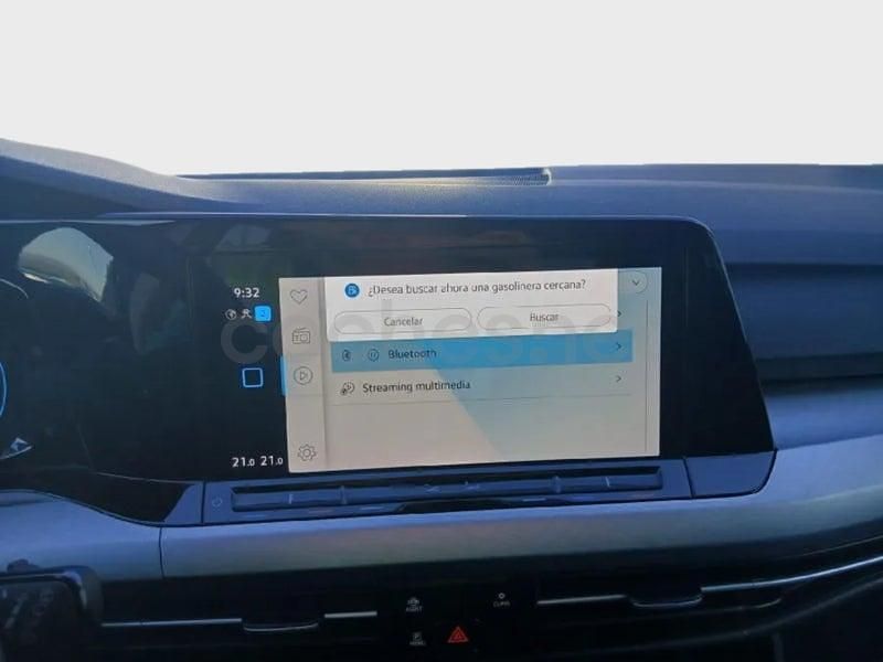 Usado VW Golf VIII Life 115 CV (84 kW) 2021 Negro Berlina