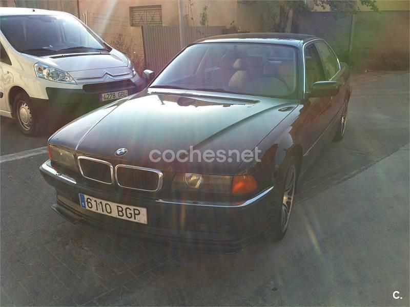 Usado BMW 740 286 CV (210 kW) 1996 Verde Berlina