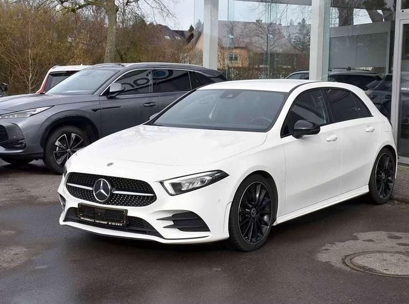 Usado Mercedes A200 163 CV (119 kW) 2020 Blanco Utilitario