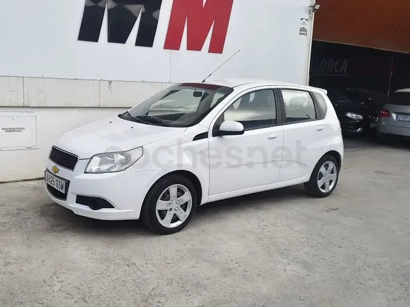 Usado Chevrolet Aveo LS 84 CV (61 kW) 2009 Blanco Berlina
