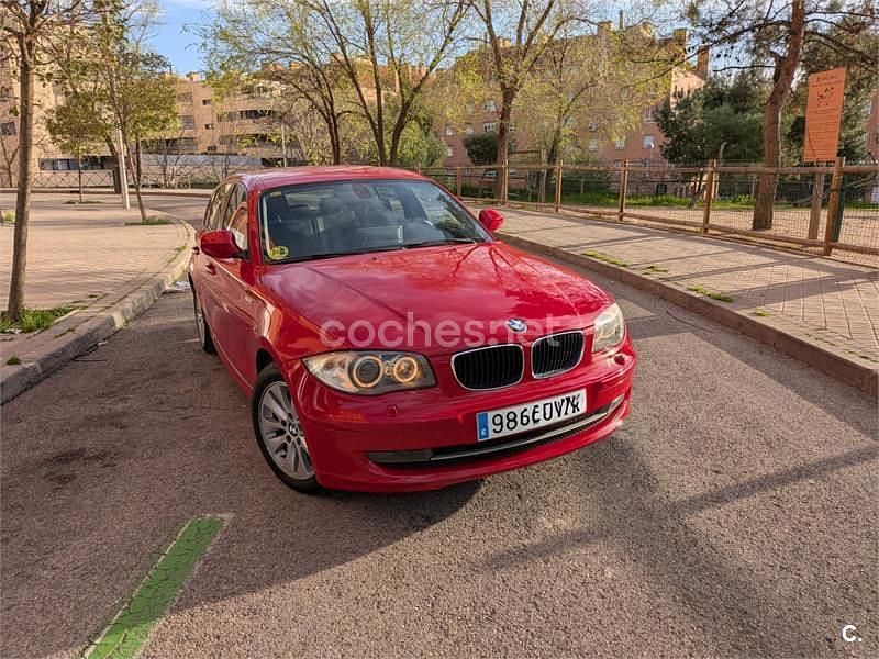 Usado BMW 118 143 CV (105 kW) 2010 Rojo Utilitario