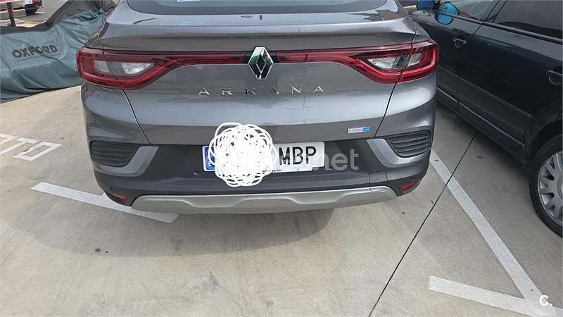 Usado Renault Arkana Intens 145 CV (106 kW) 2022 Gris / plata SUV
