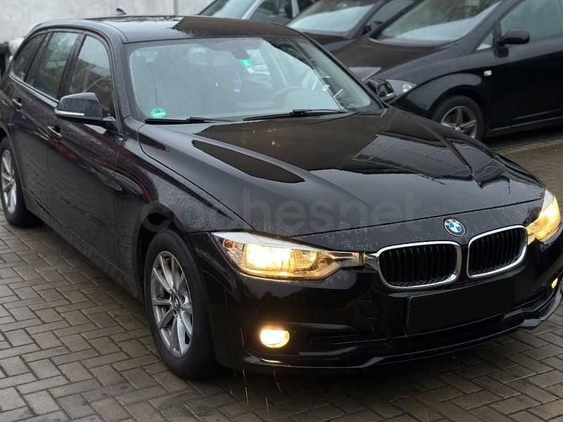 Negro Usado 2016 BMW 318 Advantage Familiar | 13.900 € (Precio justo) - Imagen 1/4