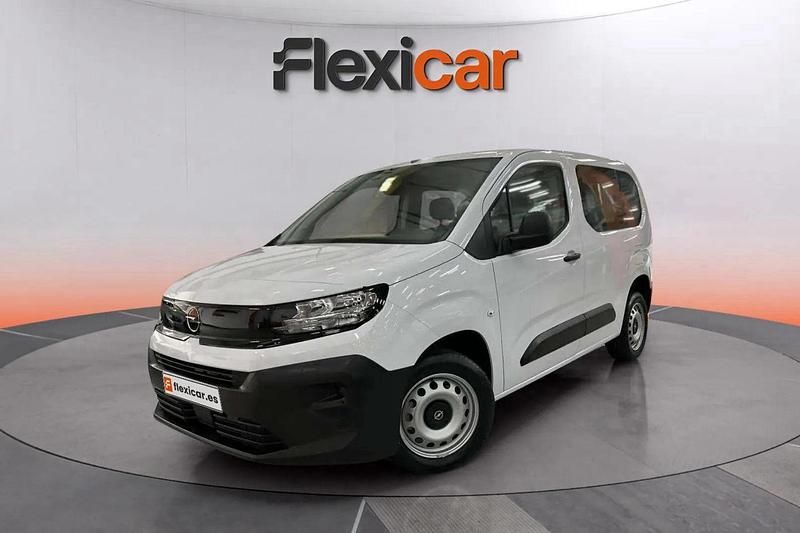 Usado Opel Combo S 101 CV (74 kW) 2024 Blanco Monovolumen