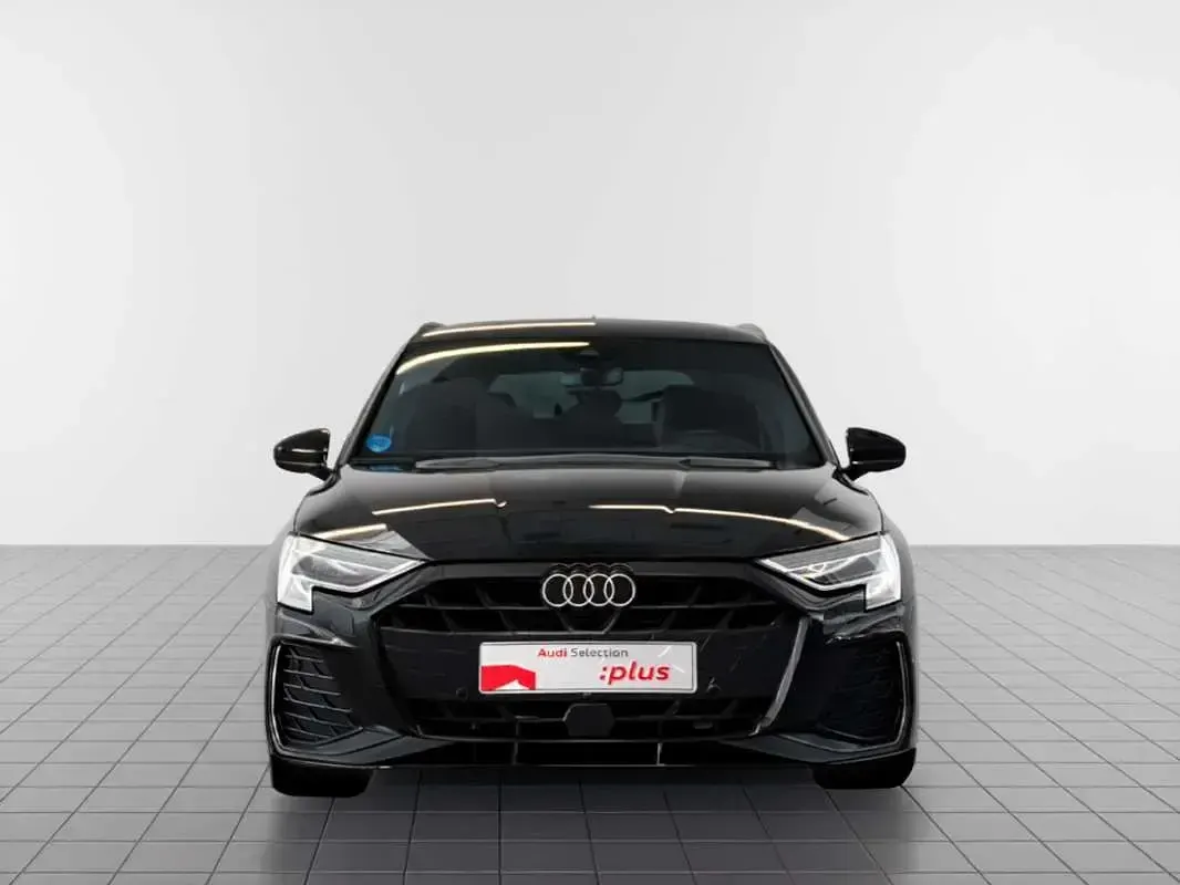 Usado Audi A3 Sportback e-tron Comfort 204 CV (150 kW) 2026 Negro Utilitario