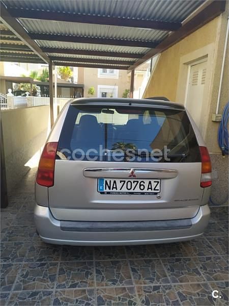 Usado Mitsubishi Space Star Plus 86 CV (63 kW) 1999 Gris / plata Monovolumen