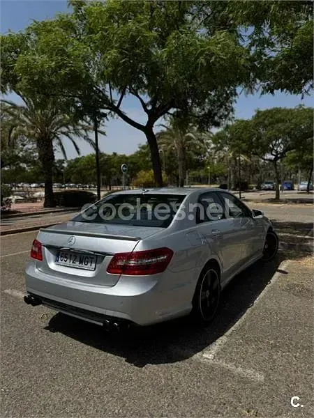Usado Mercedes C220 Executive 170 CV (125 kW) 2010 Gris / plata Berlina
