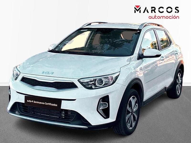 Usado Kia Stonic 100 CV (73 kW) 2024 SUV