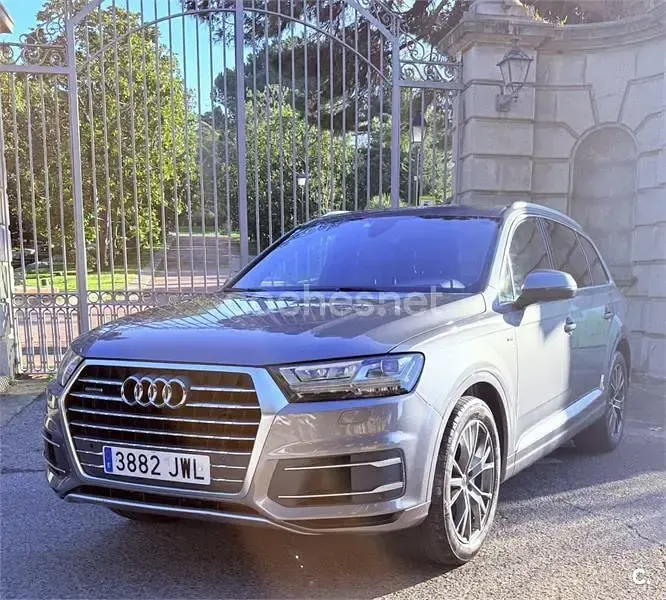 Usado Audi Q7 Sport 272 CV (200 kW) 2017 Gris / plata SUV