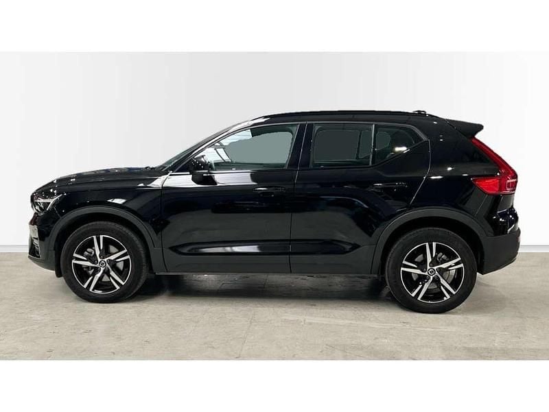 Usado Volvo XC40 Plus 163 CV (119 kW) 2024 Negro SUV
