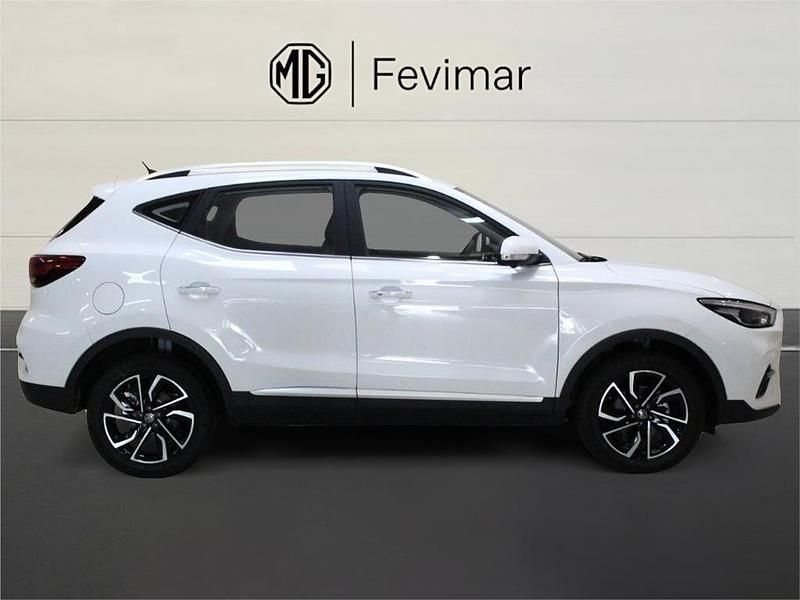 Usado MG ZS Luxury 111 CV (81 kW) 2023 Blanco Berlina