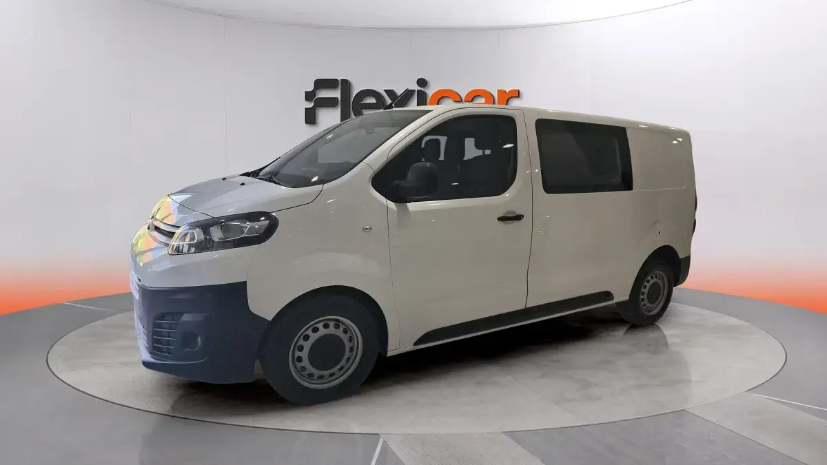 Usado Citroën Jumpy 122 CV (89 kW) 2021 Blanco Monovolumen