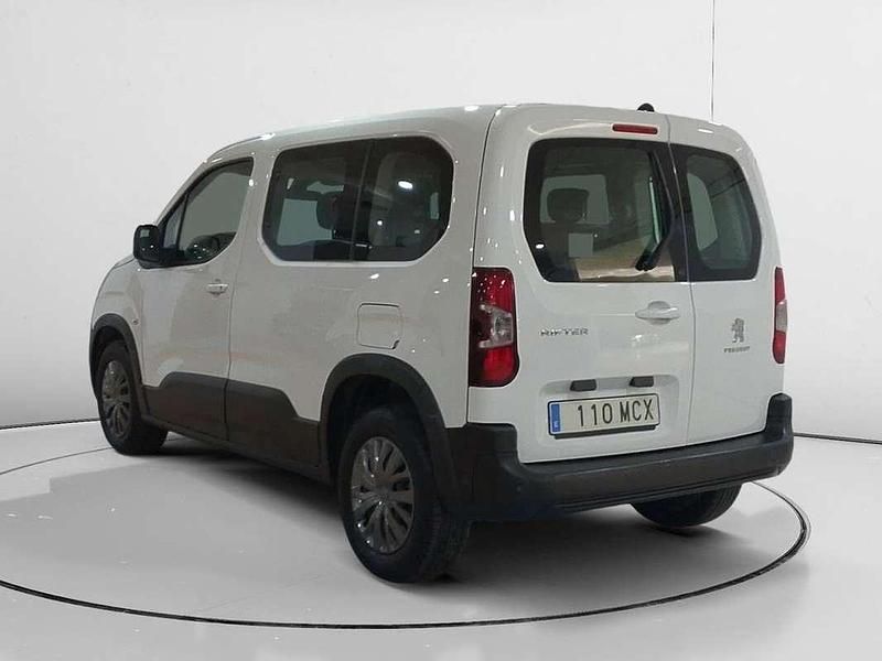 Usado Peugeot Rifter Active 103 CV (75 kW) 2022 Blanco Monovolumen