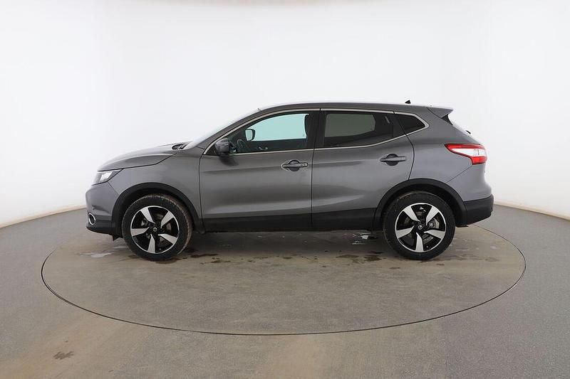 Usado Nissan Qashqai N-Connecta 130 CV (95 kW) 2016 Gris SUV